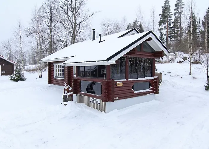 Messilae مكان تخييم Hollola